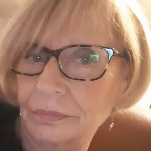 Photo de profil de Andrée Dubois