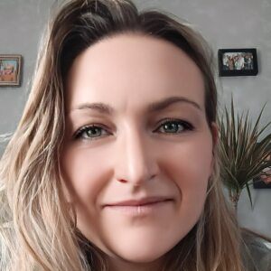 Photo de profil de Angélique Cairon