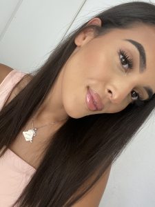Photo de profil de Assya Bouadjimi
