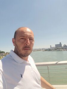 Photo de profil de Aziz Sassi