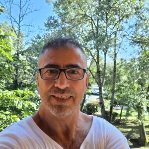 Photo de profil de Bernard Oliva