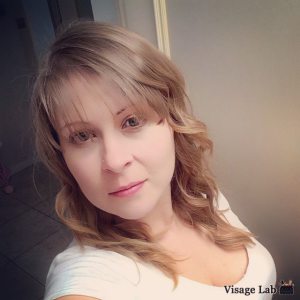 Photo de profil de Caroline Guillot