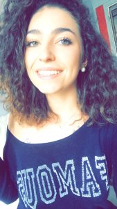 Photo de profil de Chloé Laury