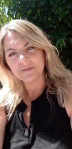 Photo de profil de Christelle Perrin