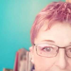 Photo de profil de Evelyne Coulouarn