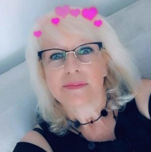 Photo de profil de Evelyne Dubos