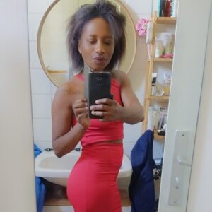 Photo de profil de Flora Abomo