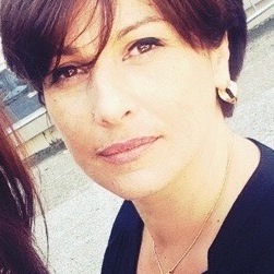 Photo de profil de Helene Cinneri