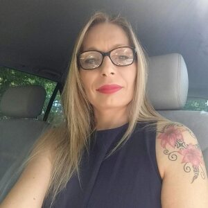 Photo de profil de Hélène Delhaye