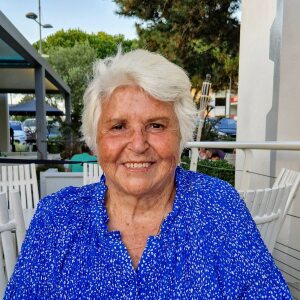 Photo de profil de Hélène de Saint Périer