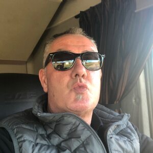 Photo de profil de Hervé Pressoir
