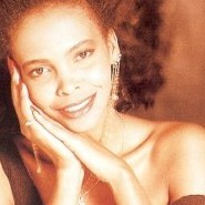 Photo de profil de Joelle Ursule