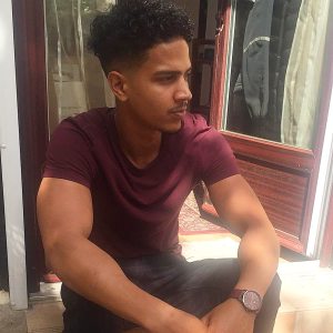 Photo de profil de Julien Adekalom