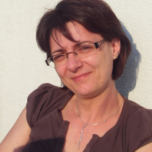 Photo de profil de Karine Aviron
