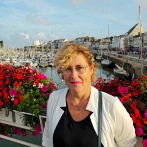Photo de profil de Lainé-Perret Élisabeth