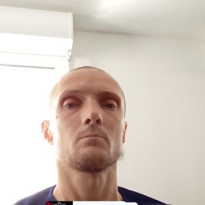 Photo de profil de Loic Grangeneuve