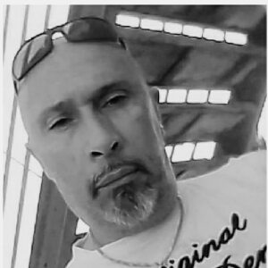 Photo de profil de Marc Le Lapous