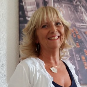 Photo de profil de Martine Crouzet-Neuville