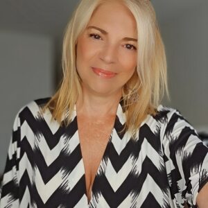 Photo de profil de Michèle Serna Pelux
