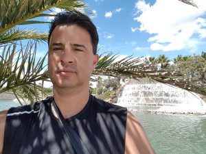 Photo de profil de Mouloud Ouchene