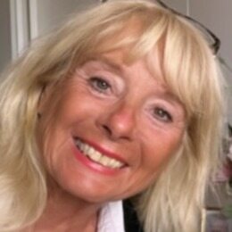 Photo de profil de Roselyne Deregnaucourt