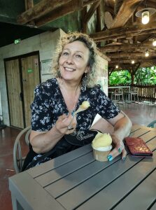 Photo de profil de Sandrine Deleglie