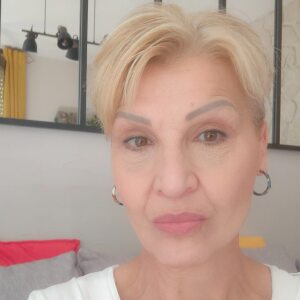 Photo de profil de Sandrine Rosier