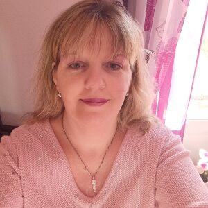 Photo de profil de Stéphanie Derouet